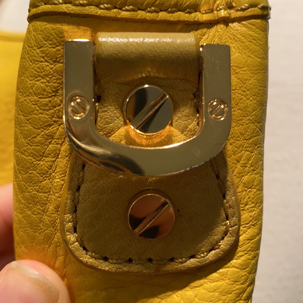 Yellow Tory Burch bag - Picture 3 of 4